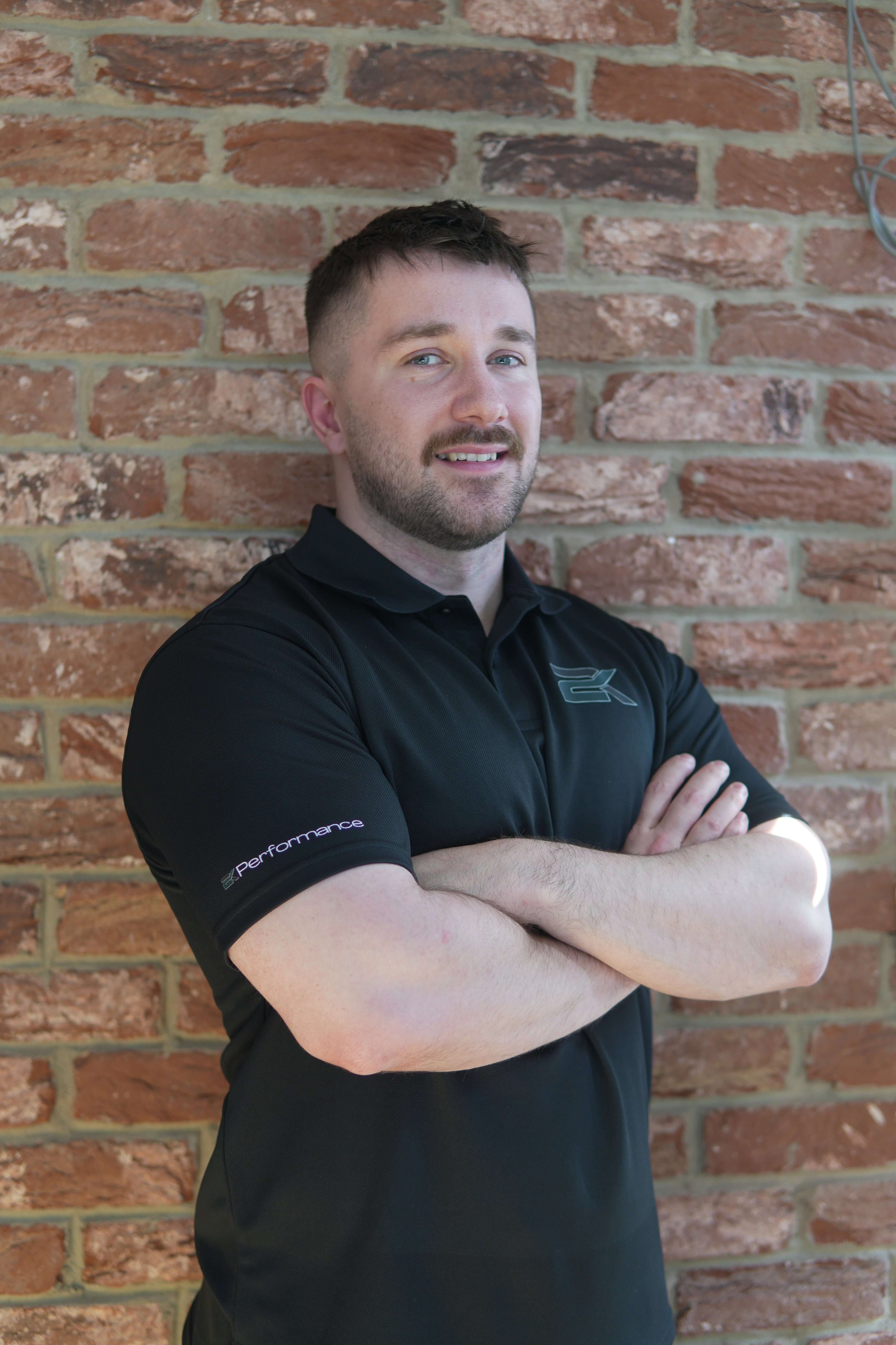 Tom Knapp - 2K Performance Online Powerlifting Coach